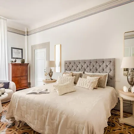 Lejlighed The Frescoed Tale, 3 Bedrooms Lucca