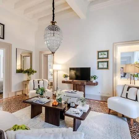 Lejlighed The Frescoed Tale, 3 Bedrooms *